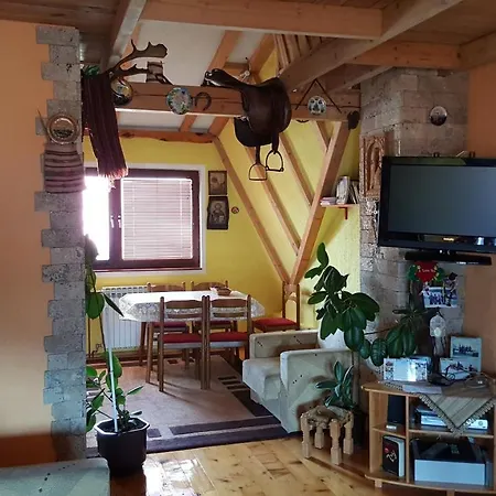 Appartement Athosapartment Potkrovlje *