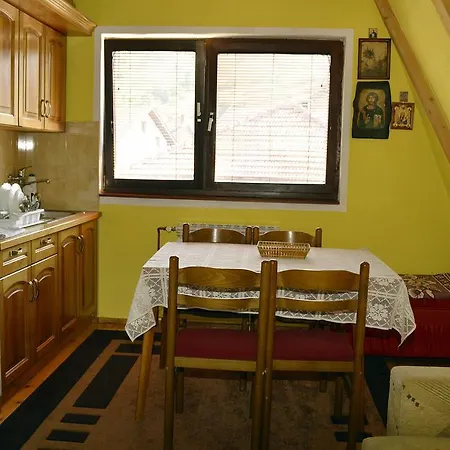 Appartement Athosapartment Potkrovlje