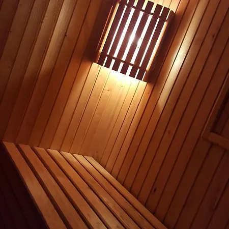 Athosapartment Potkrovlje Appartement *